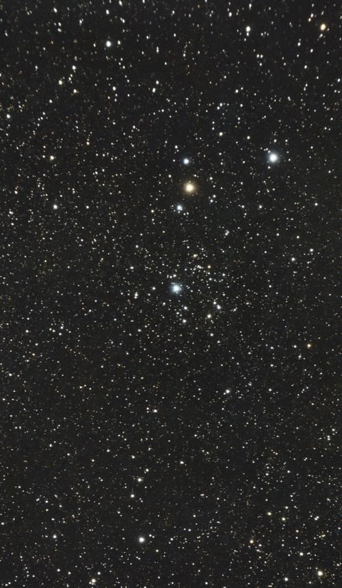 NGC  6882