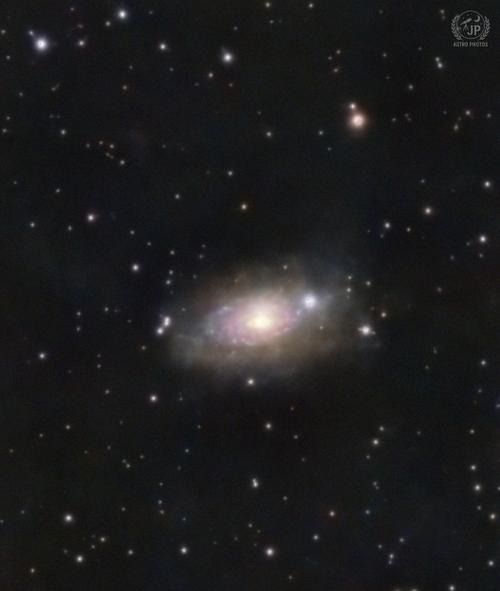 M  63
